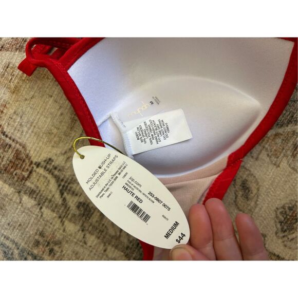 Mynah NWT Haute Red Bikini Top Swimsuit, Sz Medium, MSRP $44 - Picture 4 of 4